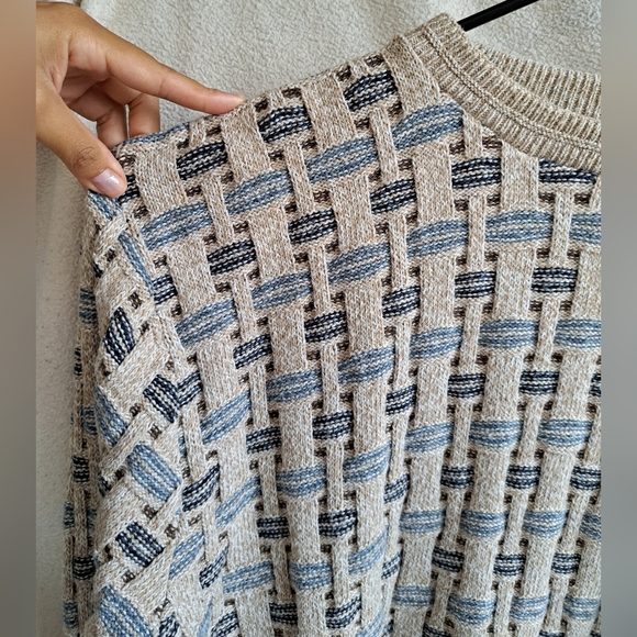 Men's Haggar Pullover Crewneck Textured Knit Cream Colored Sweater - Picture 2 of 7